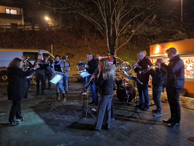 Gluehweintreff2025 5