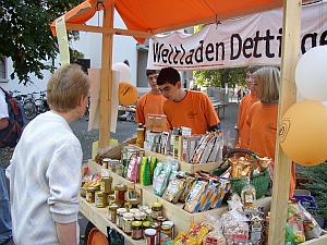 Image Fairkaufswagen auf dem Wochenmarkt