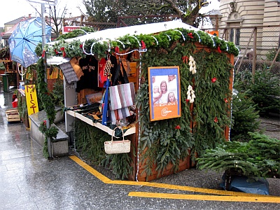 Weltladenstand auf dem Konstanzer Weihnachtsmarkt