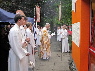 Neu-Einweihung des Weltladens