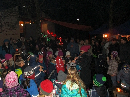 Gluehweintreff15-02